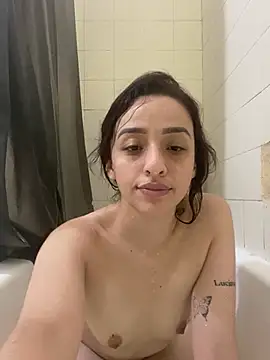 Snapshot of LianaRivera chatting on February 17, 2025, 3:44 pm LianaRivera online show from February 17, 2025, 3:44 pm