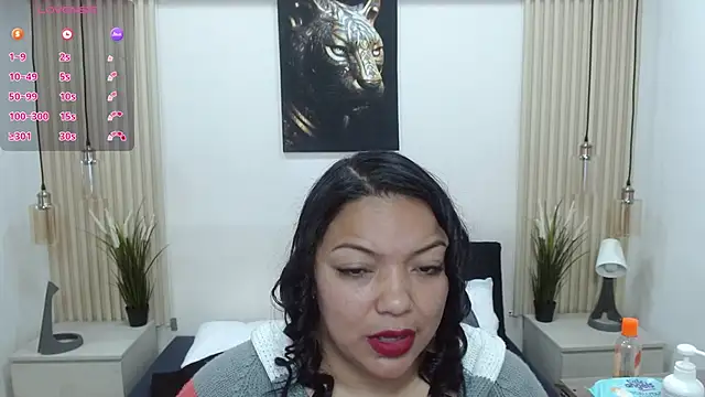 virtual charm online show from March 14, 2025, 1:57 pm