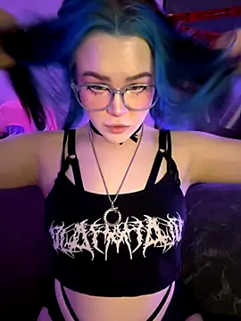 MaddisonHaas online show from November 22, 2025, 12:43 am