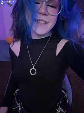 MaddisonHaas online show from October 10, 2025, 2:01 am