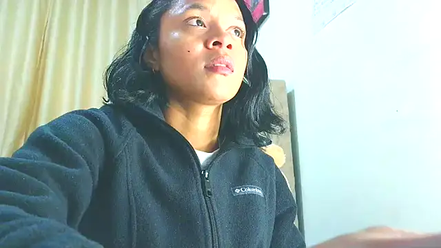 Samary thomas online show from September 9, 2025, 11:47 pm