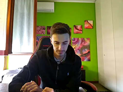 MASTERBULLY online show from October 3, 2025, 10:39 am