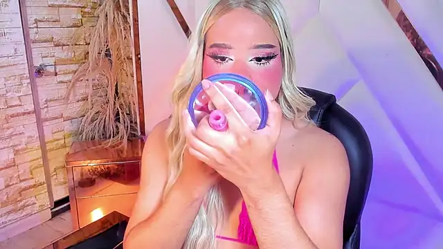 Snapshot of Elody_Preysler69 chatting on November 14, 2025, 4:27 am Elody Preysler69 online show from November 14, 2025, 4:27 am