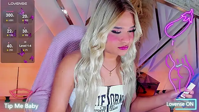 Snapshot of Elody_Preysler69 chatting on September 24, 2025, 3:02 am Elody Preysler69 online show from September 24, 2025, 3:02 am