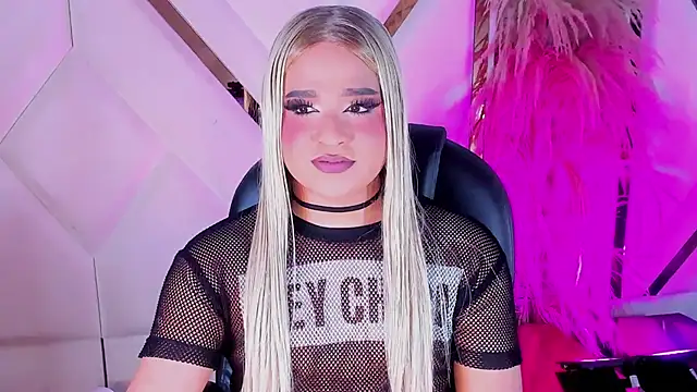 Elody Preysler69 online show from March 26, 2026, 5:06 am