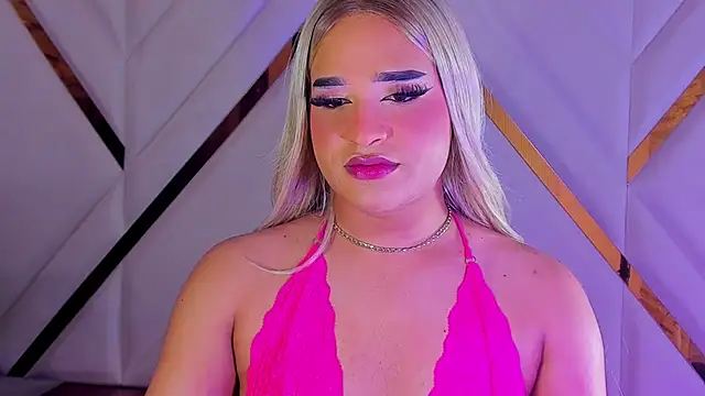 Snapshot of Elody_Preysler69 chatting on March 22, 2025, 4:03 am Elody Preysler69 online show from March 22, 2025, 4:03 am