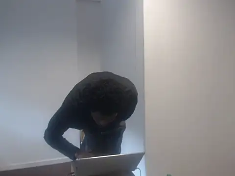 Snapshot of Mastertopdome chatting on September 17, 2025, 11:01 am Mastertopdome online show from September 17, 2025, 11:01 am