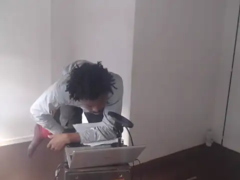 Snapshot of Mastertopdome chatting on November 24, 2025, 7:03 pm Mastertopdome online show from November 24, 2025, 7:03 pm