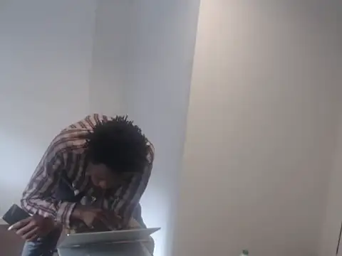 Snapshot of Mastertopdome chatting on October 10, 2025, 12:17 pm Mastertopdome online show from October 10, 2025, 12:17 pm