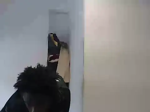 Snapshot of Mastertopdome chatting on February 12, 2026, 12:27 pm Mastertopdome online show from February 12, 2026, 12:27 pm