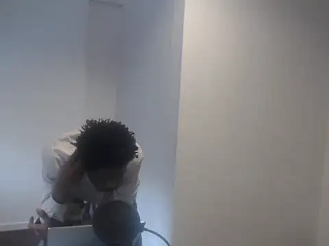 Snapshot of Mastertopdome chatting on October 2, 2025, 12:30 pm Mastertopdome online show from October 2, 2025, 12:30 pm