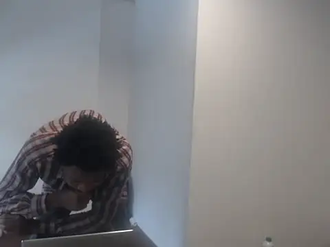 Snapshot of Mastertopdome chatting on October 27, 2025, 2:51 pm Mastertopdome online show from October 27, 2025, 2:51 pm