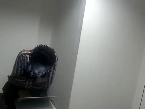 Snapshot of Mastertopdome chatting on October 7, 2025, 11:50 pm Mastertopdome online show from October 7, 2025, 11:50 pm