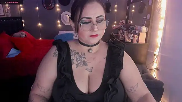 Ivonnee   online show from March 2, 2025, 2:19 am