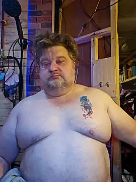 alienbunny online show from January 24, 2025, 6:35 pm