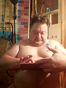 alienbunny online show from September 18, 2025, 3:31 am