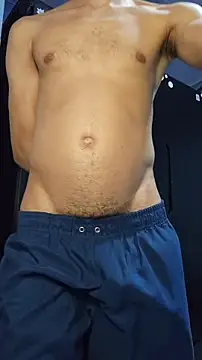 boyminerin00 online show from November 7, 2025, 2:16 am