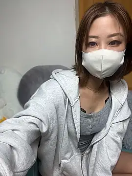 Snapshot of ayu0009rrr chatting on April 9, 2026, 3:07 pm ayu0009rrr online show from April 9, 2026, 3:07 pm