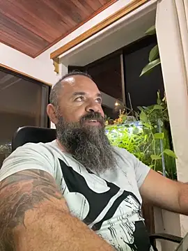 charlesVidal online show from February 16, 2025, 6:21 am