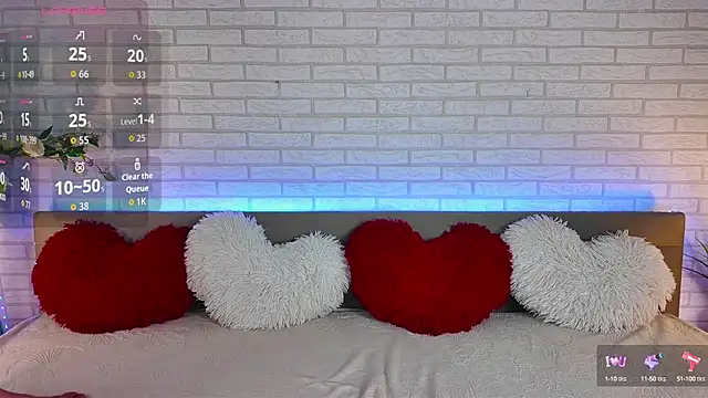 NovaBlissss online show from September 25, 2025, 2:12 pm