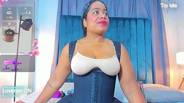 Snapshot of sweetebony_970 chatting on May 4, 2026, 11:57 am sweetebony 970 online show from May 4, 2026, 11:57 am