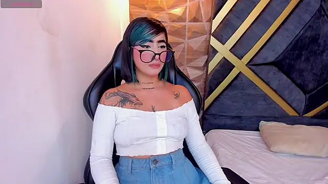 Alahia Dangelo online show from March 6, 2025, 11:36 am