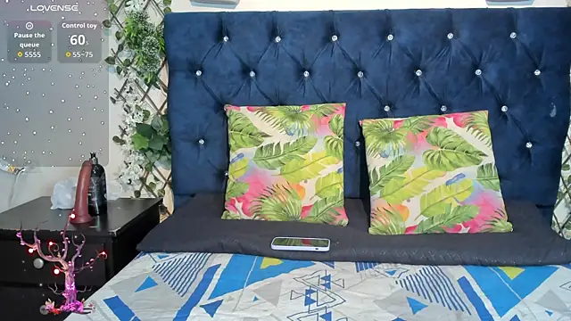 Snapshot of _maria_foxx_ chatting on November 18, 2025, 10:24 pm maria foxx online show from November 18, 2025, 10:24 pm