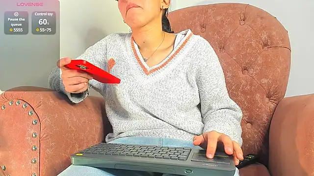 Snapshot of _maria_foxx_ chatting on March 12, 2025, 4:02 pm maria foxx online show from March 12, 2025, 4:02 pm