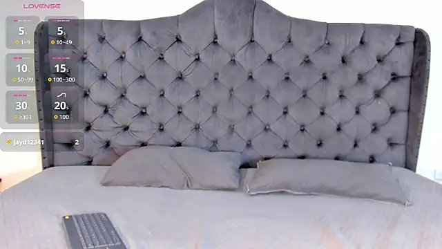 Snapshot of _maria_foxx_ chatting on October 1, 2025, 11:52 pm maria foxx online show from October 1, 2025, 11:52 pm