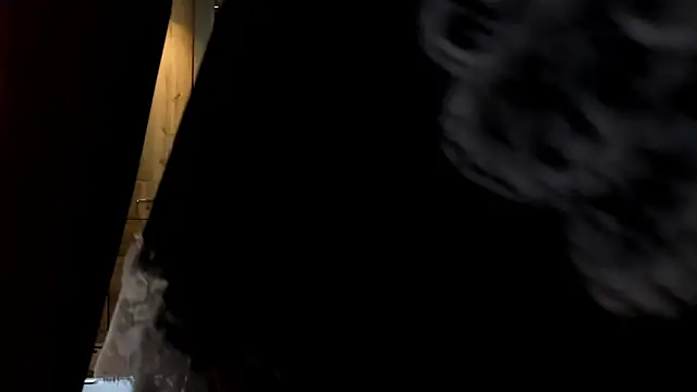 Snapshot of Eilin_clio chatting on March 6, 2025, 8:05 pm Eilin clio online show from March 6, 2025, 8:05 pm