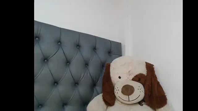 Horny mami12 online show from November 30, 2025, 12:22 am