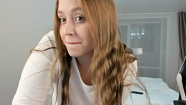 endlesssoffi online show from December 23, 2024, 12:46 am