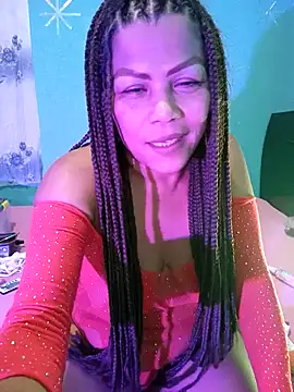 dulcesilvana10 online show from December 31, 2024, 12:32 am