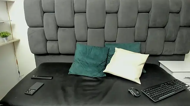 Yef Thin online show from February 22, 2025, 3:45 am