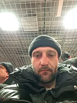 Snapshot of serjdj90 chatting on February 25, 2026, 11:21 am serjdj90 online show from February 25, 2026, 11:21 am