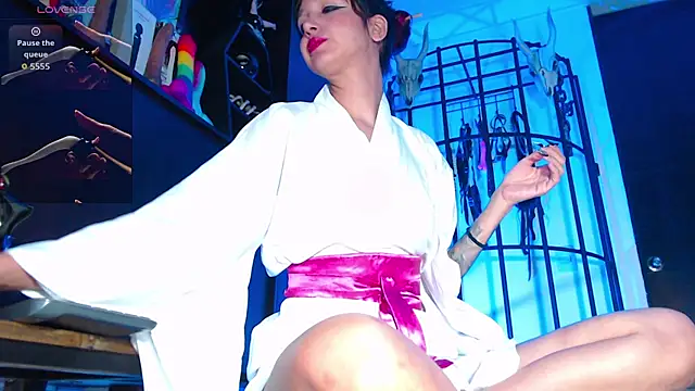 Carla fcoxx online show from September 12, 2025, 11:32 am