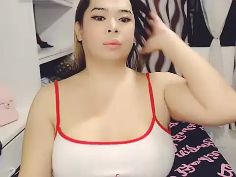 Snapshot of Nathalie_Heartxoxo69 chatting on July 3, 2026, 1:39 pm Nathalie Heartxoxo69 online show from July 3, 2026, 1:39 pm
