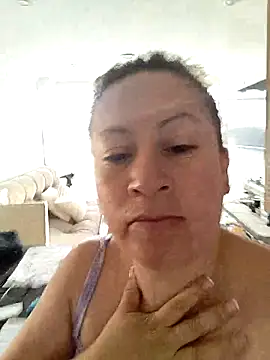 Snapshot of MonyCassius chatting on April 26, 2026, 11:29 am MonyCassius online show from April 26, 2026, 11:29 am