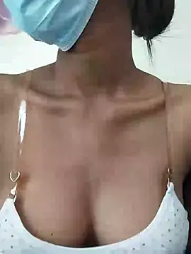 Chamari075 online show from February 11, 2025, 4:22 am