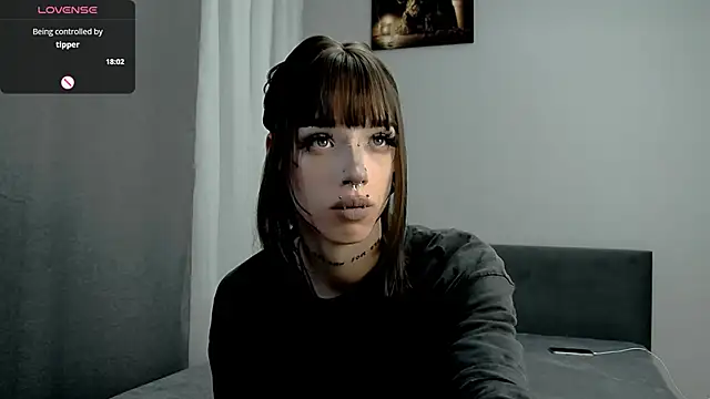 Dasha M online show from March 9, 2025, 5:17 pm