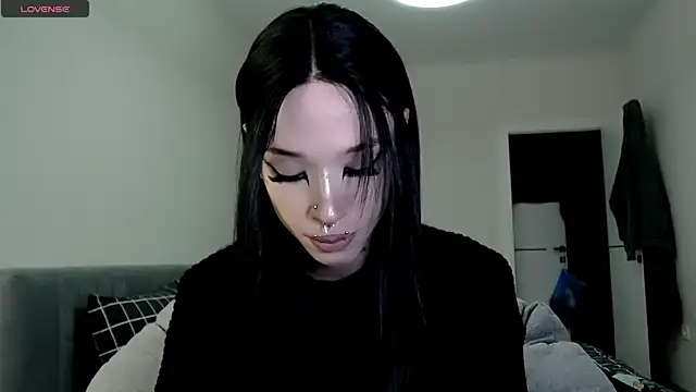 Dasha M online show from September 27, 2025, 2:12 pm