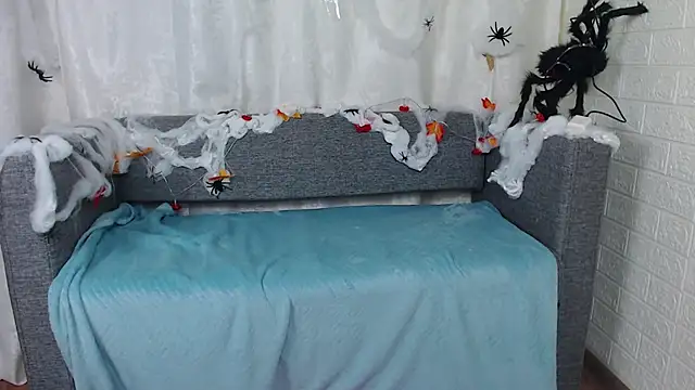 bellaa love  online show from October 18, 2025, 12:23 am