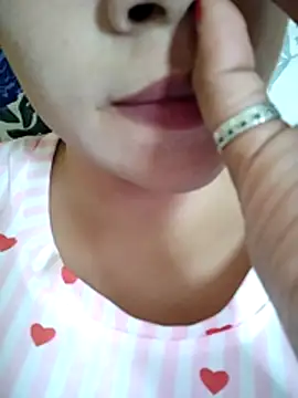 Anki-doll online show from April 18, 2026, 5:32 am