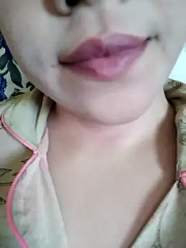 Snapshot of Anki-doll chatting on April 21, 2026, 5:36 am Anki-doll online show from April 21, 2026, 5:36 am