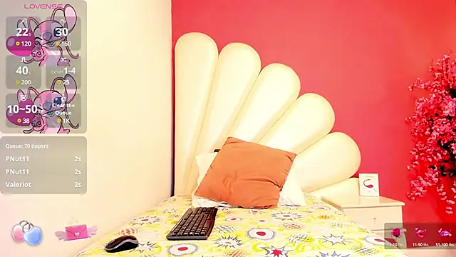 Ally Parkeer  online show from March 10, 2025, 1:43 pm