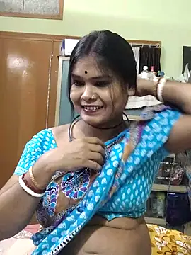 yoursweety09 online show from April 8, 2026, 8:05 am