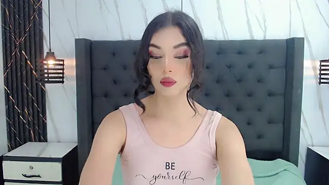 Eban Dustan online show from March 18, 2026, 7:37 pm