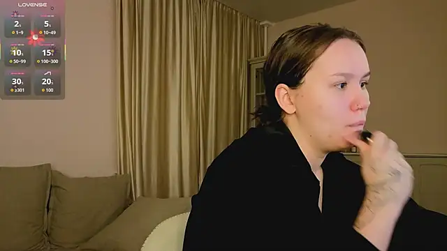 Snapshot of Alisia_Mars chatting on November 28, 2025, 6:02 am Alisia Mars online show from November 28, 2025, 6:02 am