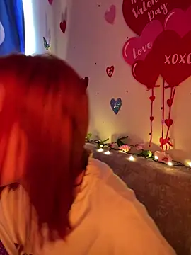 Snapshot of Im_Valen_Cute chatting on February 16, 2025, 9:38 pm Im Valen Cute online show from February 16, 2025, 9:38 pm