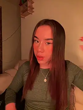 Im Valen Cute online show from May 17, 2026, 11:38 pm